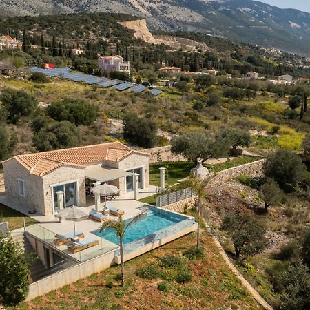 Natural Stone Villas Kefalonia ตราเปซากิ ภายนอก รูปภาพ