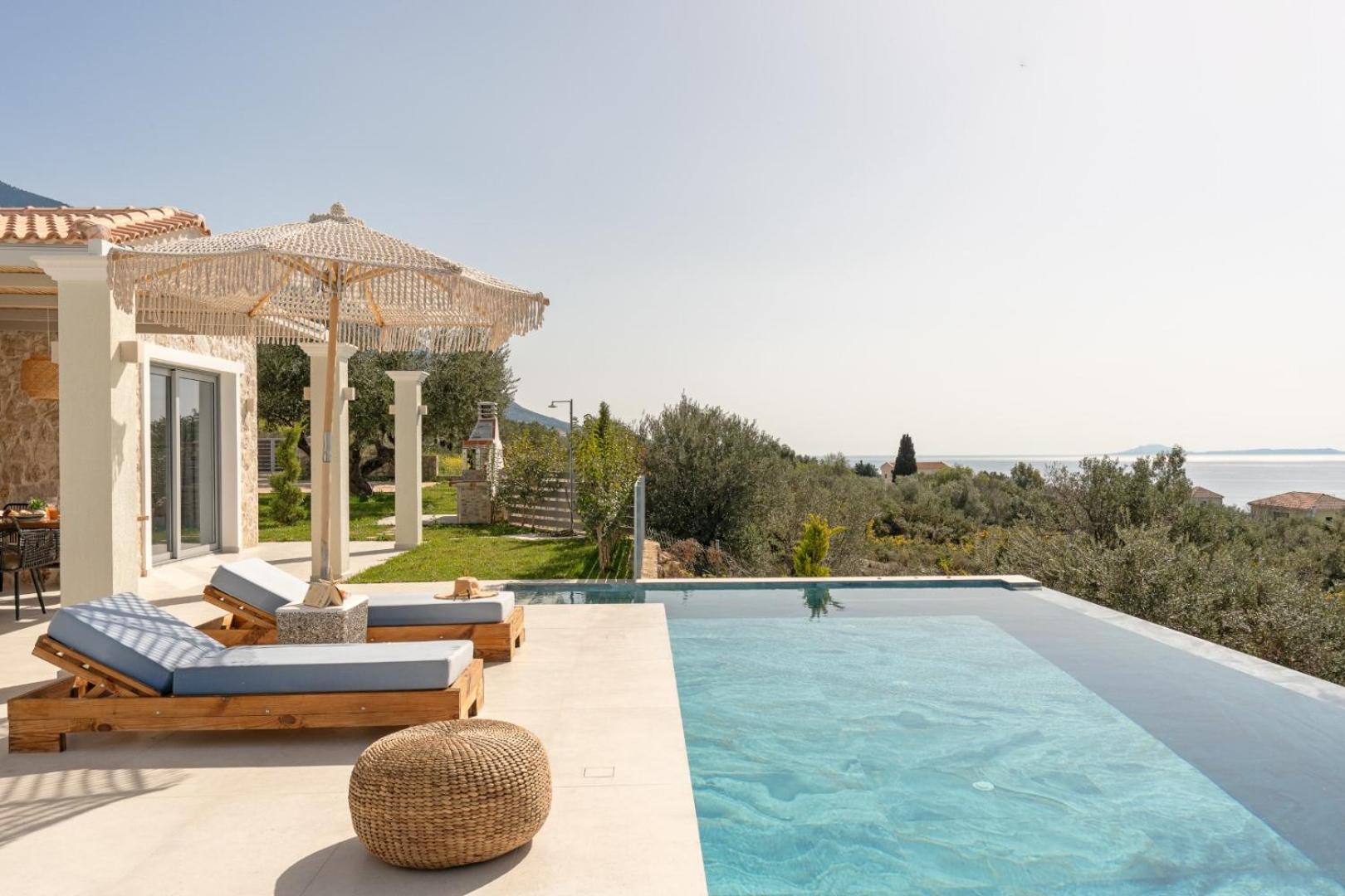 Natural Stone Villas Kefalonia ตราเปซากิ ภายนอก รูปภาพ